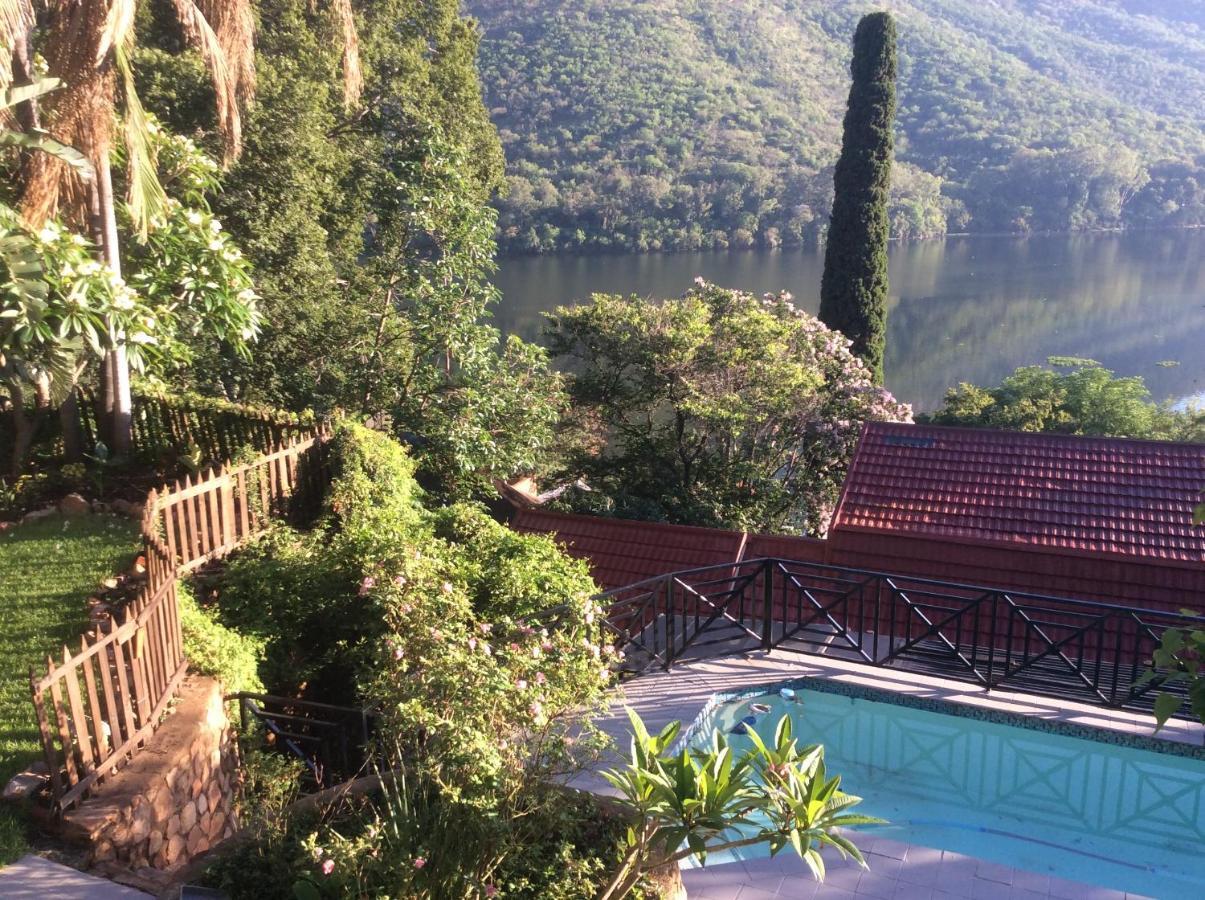 Bed and Breakfast Cozy Kosmos Hartbeespoort Exterior foto