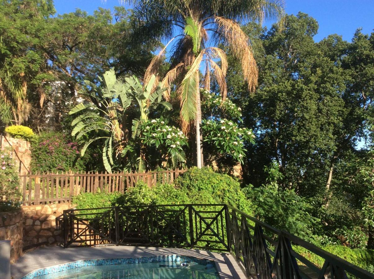 Bed and Breakfast Cozy Kosmos Hartbeespoort Exterior foto